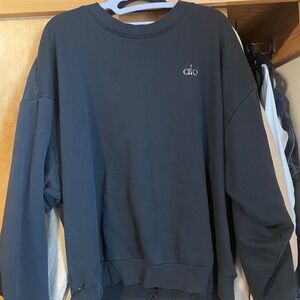 Also crew neck